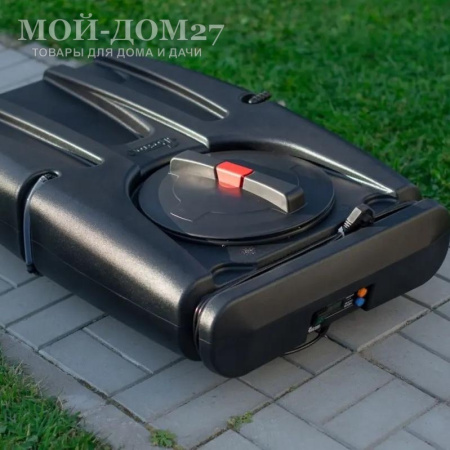 Бак для душа 80 литров с подогревом | Мой-Дом27 | Оснащен электронагревателем 2кВт, обеспечивает быстрый и равномерный нагрев воды в баке.<br>
 Нагрев 80 литров с 10 до 40 градусов примерно за 1,5 часа.<br>
 Цифровое табло покажет текущую температуру и малый уровень воды<br>
В комплектацию входит боковой штуцер для залива воды и душевая лейка.